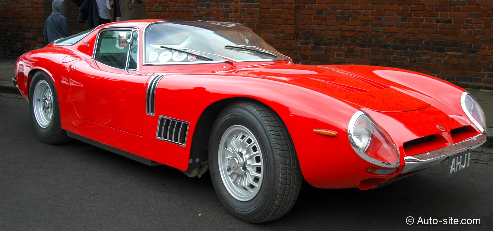 bizzarrini 5300gt strada 1968 auj1 front right
