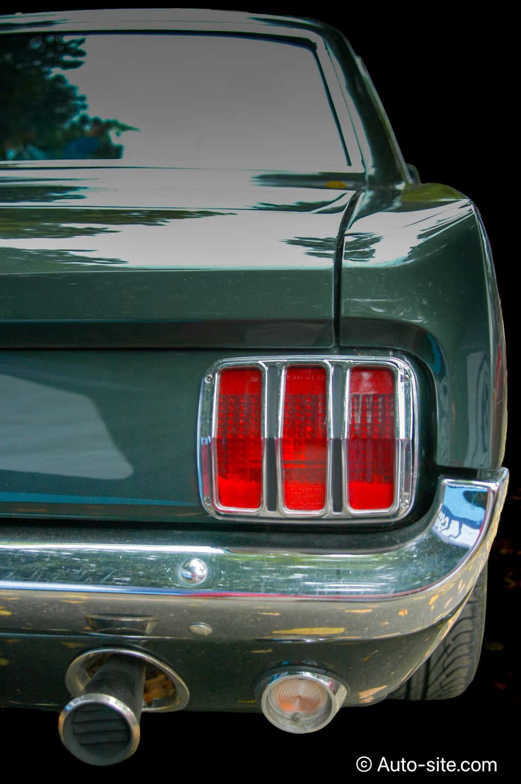 ford mustang gt 1966 fhj477d green rear right quarter