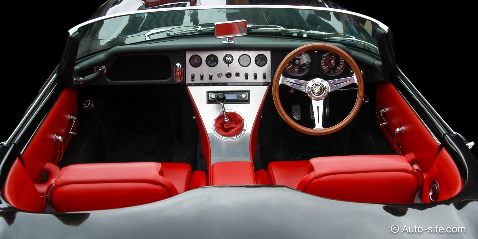jaguar e type enhanced custom interior and dashboard